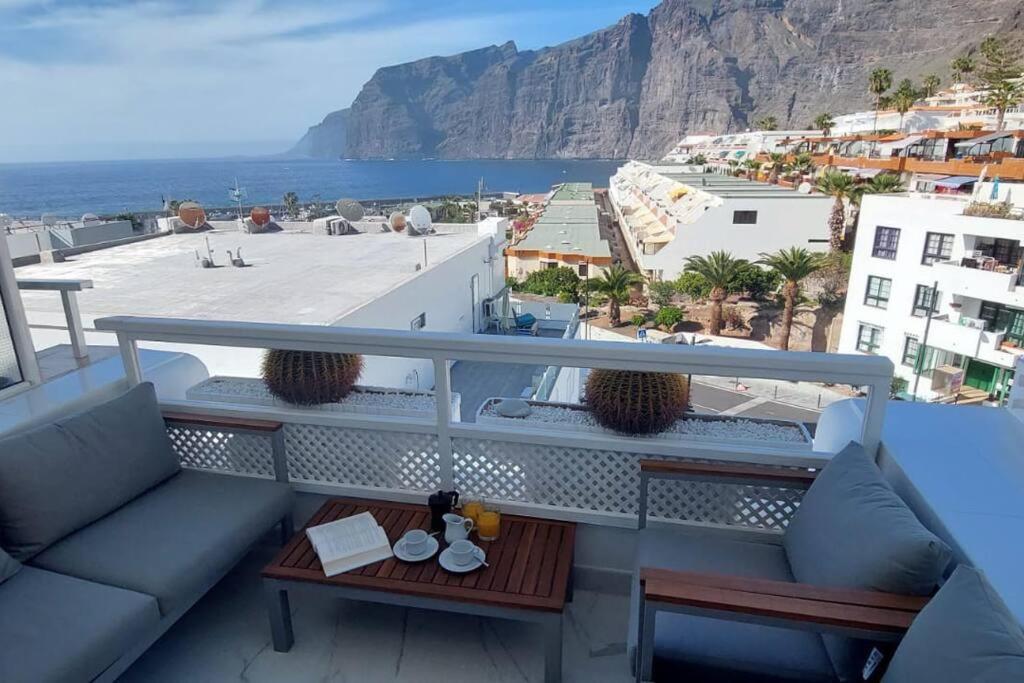 Vistas Sonadas Cerca Del Mar Acantilado de los Gigantes Esterno foto